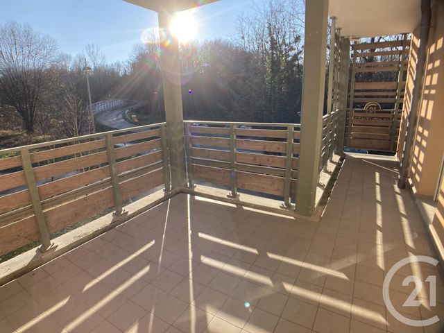 Appartement F4 &agrave; louer - 4 pi&egrave;ces - 88,75 m2 - St Julien En Genevois - 74 - RHONE-ALPES