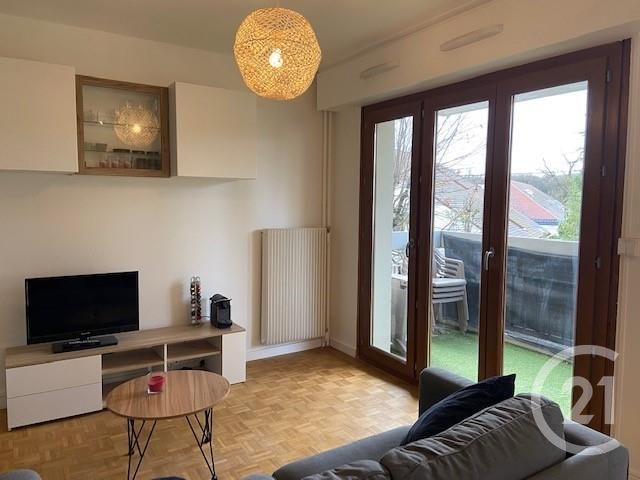 Appartement Studio &agrave; louer - 1 pi&egrave;ce - 30,55 m2 - Ferney Voltaire - 01 - RHONE-ALPES