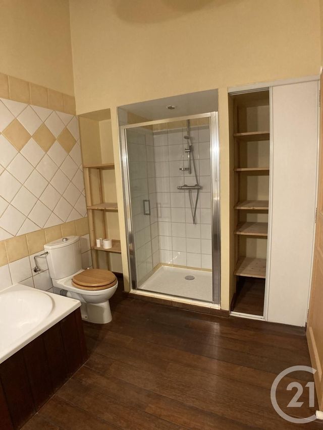 Appartement F4 &agrave; louer - 4 pi&egrave;ces - 96,70 m2 - Ornex - 01 - RHONE-ALPES