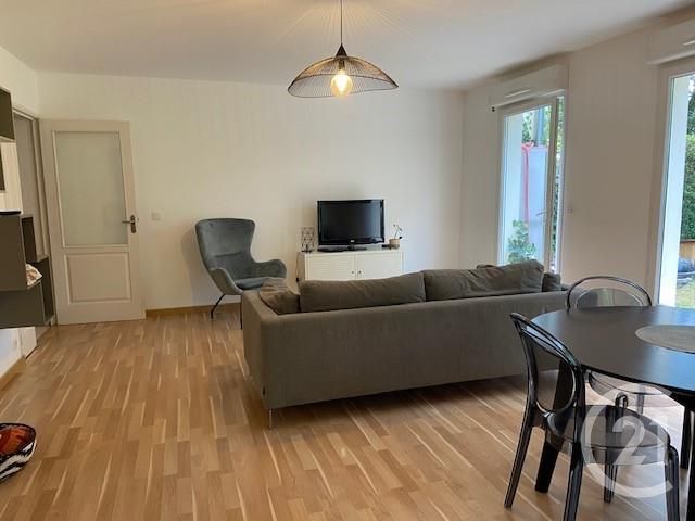 Appartement F2 &agrave; louer - 2 pi&egrave;ces - 66,75 m2 - Ornex - 01 - RHONE-ALPES