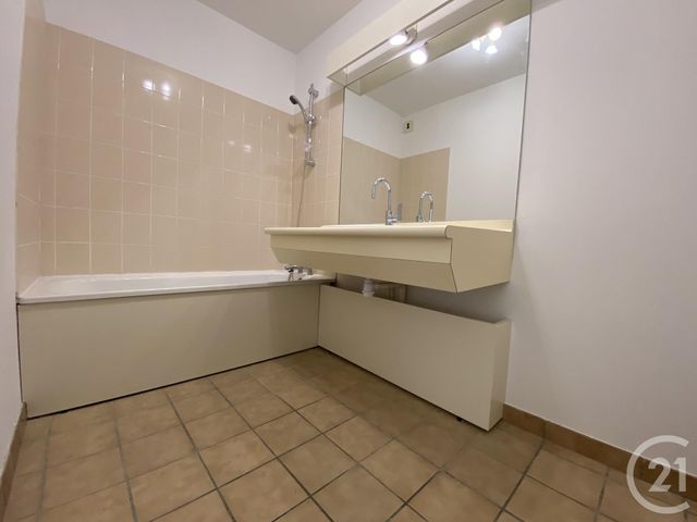 Appartement F2 &agrave; louer - 2 pi&egrave;ces - 48,59 m2 - Gaillard - 74 - RHONE-ALPES