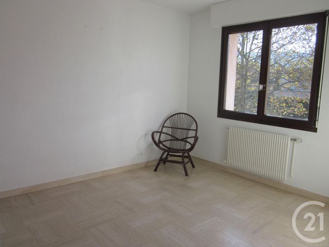 Appartement F3 &agrave; louer - 4 pi&egrave;ces - 76,16 m2 - Valleiry - 74 - RHONE-ALPES
