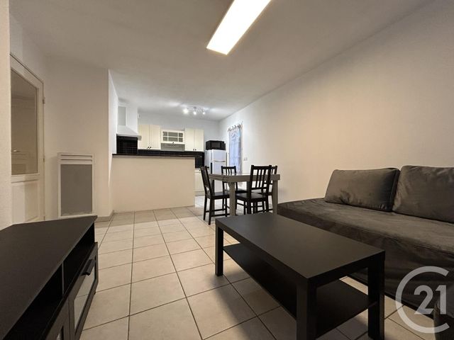 Appartement F2 &agrave; louer - 2 pi&egrave;ces - 42,40 m2 - Valleiry - 74 - RHONE-ALPES
