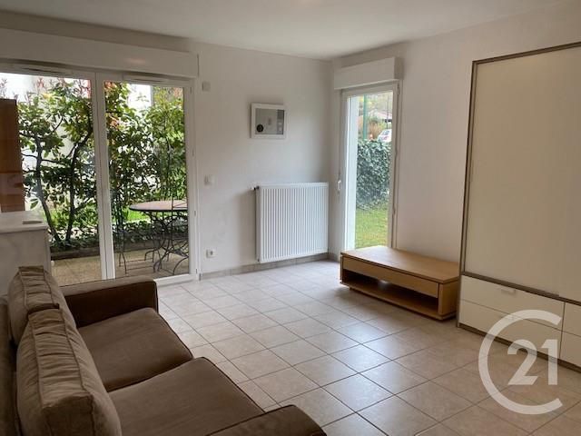 Appartement T1 &agrave; louer - 1 pi&egrave;ce - 31,92 m2 - Gex - 01 - RHONE-ALPES