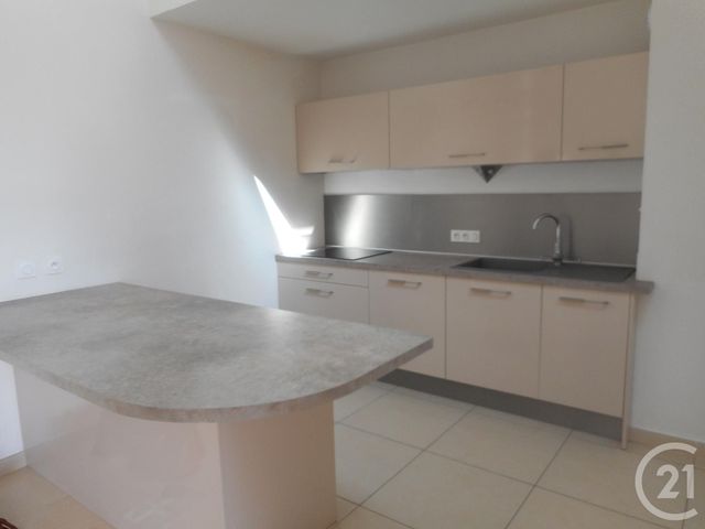 Appartement F4 &agrave; louer - 4 pi&egrave;ces - 97 m2 - Archamps - 74 - RHONE-ALPES