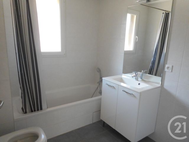 Appartement F4 &agrave; louer - 4 pi&egrave;ces - 97 m2 - Archamps - 74 - RHONE-ALPES