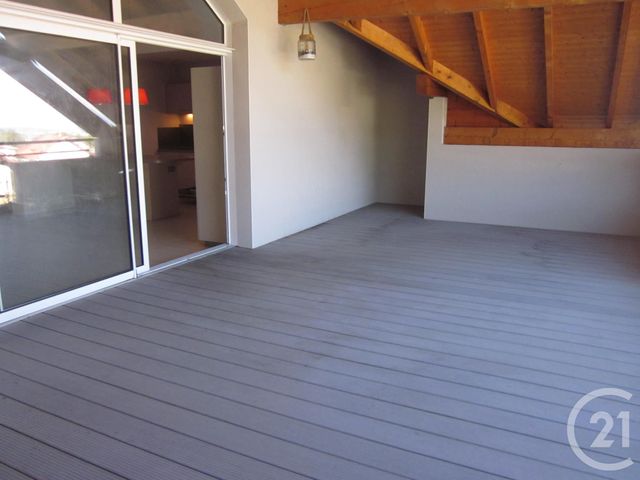 Appartement F4 &agrave; louer - 4 pi&egrave;ces - 97 m2 - Archamps - 74 - RHONE-ALPES