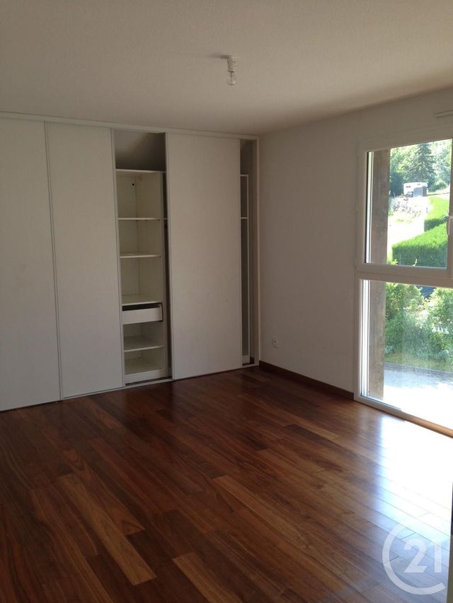 Appartement F4 &agrave; louer - 4 pi&egrave;ces - 97 m2 - Archamps - 74 - RHONE-ALPES