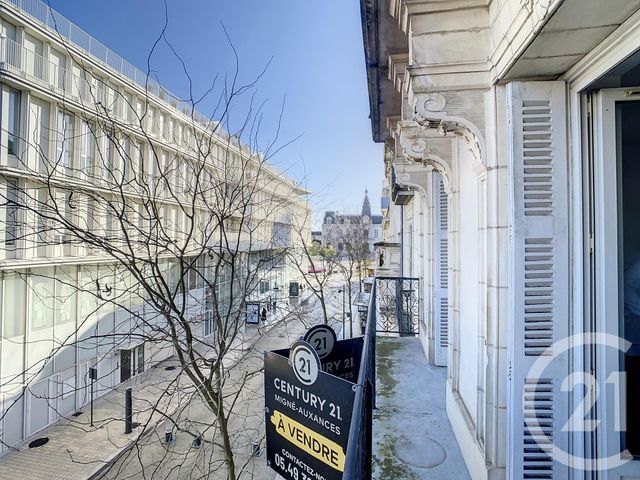 Appartement T3 à vendre - 3 pièces - 86,61 m2 - Poitiers - 86 - POITOU-CHARENTES