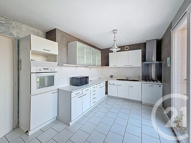 Maison à vendre - 7 pièces - 152 m2 - Vouneuil Sous Biard - 86 - POITOU-CHARENTES