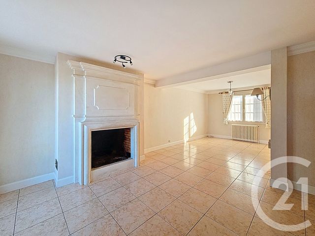 Maison à vendre - 7 pièces - 152 m2 - Vouneuil Sous Biard - 86 - POITOU-CHARENTES