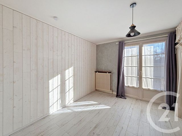 Maison à vendre - 7 pièces - 152 m2 - Vouneuil Sous Biard - 86 - POITOU-CHARENTES