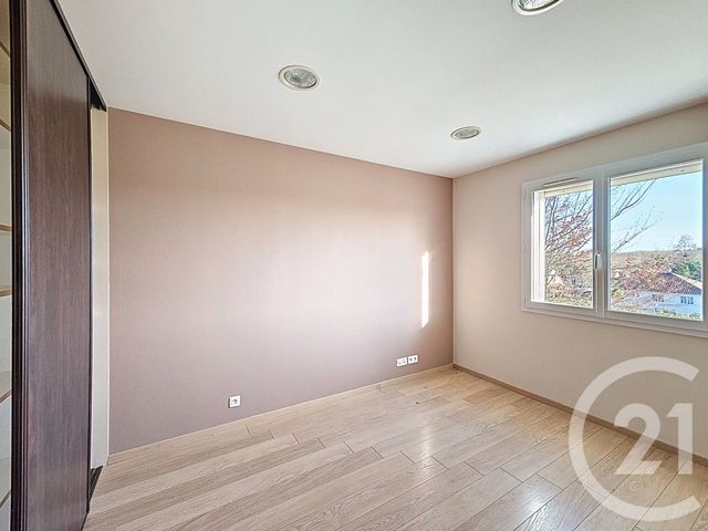 Maison &agrave; vendre - 10 pi&egrave;ces - 196 m2 - Chasseneuil Du Poitou - 86 - POITOU-CHARENTES