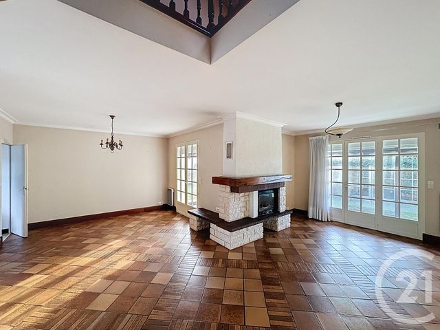 Maison à vendre - 7 pièces - 148,41 m2 - Smarves - 86 - POITOU-CHARENTES