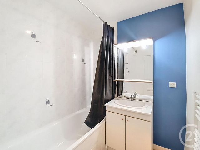 Appartement T3 &agrave; vendre - 3 pi&egrave;ces - 70,56 m2 - Poitiers - 86 - POITOU-CHARENTES