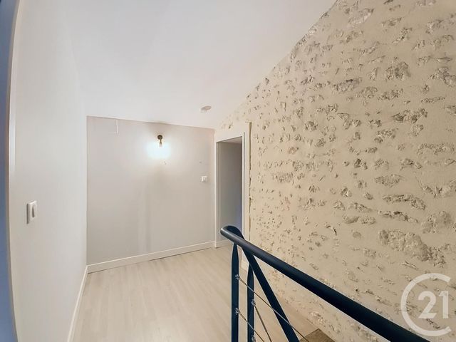 Maison &agrave; louer - 4 pi&egrave;ces - 97 m2 - Migne Auxances - 86 - POITOU-CHARENTES