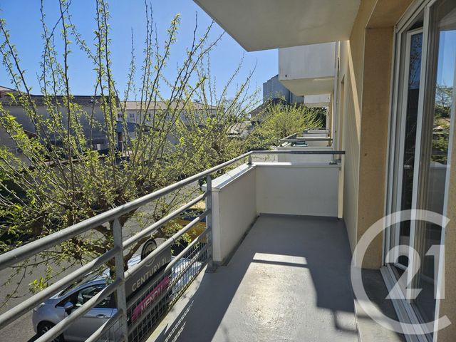 Appartement T2 &agrave; vendre - 2 pi&egrave;ces - 48,25 m2 - Neuville De Poitou - 86 - POITOU-CHARENTES