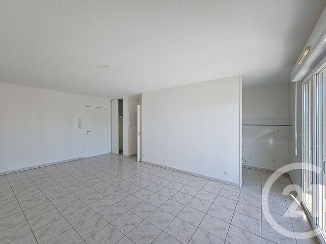 Appartement T2 &agrave; vendre - 2 pi&egrave;ces - 48,25 m2 - Neuville De Poitou - 86 - POITOU-CHARENTES