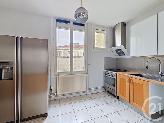 Appartement T3 &agrave; vendre - 3 pi&egrave;ces - 69,14 m2 - Poitiers - 86 - POITOU-CHARENTES