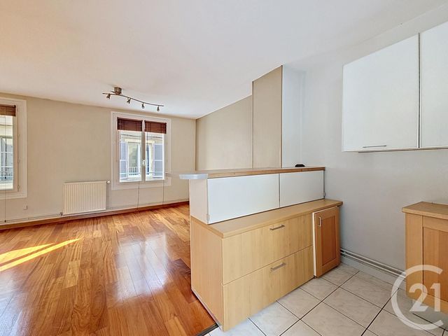 Appartement T3 &agrave; vendre - 3 pi&egrave;ces - 69,14 m2 - Poitiers - 86 - POITOU-CHARENTES