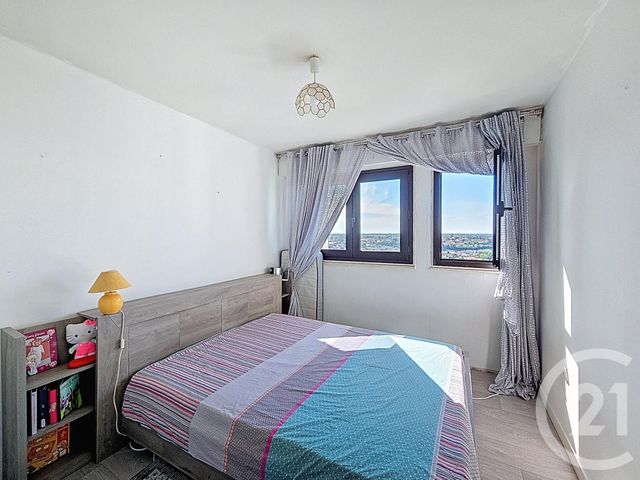 Appartement F5 &agrave; vendre - 5 pi&egrave;ces - 110,71 m2 - Poitiers - 86 - POITOU-CHARENTES