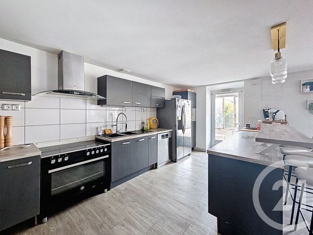 Maison &agrave; vendre - 6 pi&egrave;ces - 138 m2 - Chasseneuil Du Poitou - 86 - POITOU-CHARENTES