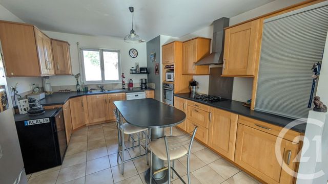 Maison &agrave; vendre - 5 pi&egrave;ces - 119,95 m2 - St Philbert De Grand Lieu - 44 - PAYS-DE-LOIRE