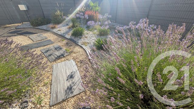 Maison à vendre - 3 pièces - 84,16 m2 - St Philbert De Grand Lieu - 44 - PAYS-DE-LOIRE