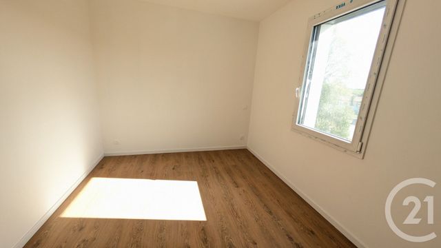 Maison à vendre - 4 pièces - 100,52 m2 - St Philbert De Grand Lieu - 44 - PAYS-DE-LOIRE