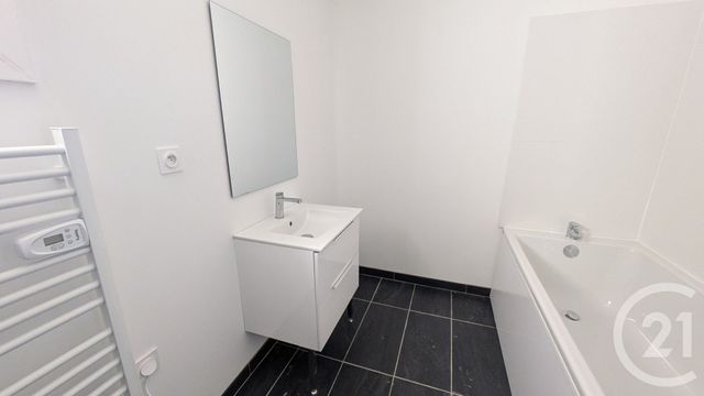 Maison &agrave; vendre - 4 pi&egrave;ces - 80,93 m2 - Machecoul St Meme - 44 - PAYS-DE-LOIRE