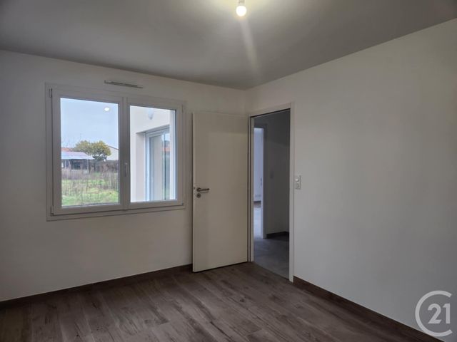 Maison &agrave; louer - 3 pi&egrave;ces - 72,75 m2 - Machecoul St Meme - 44 - PAYS-DE-LOIRE