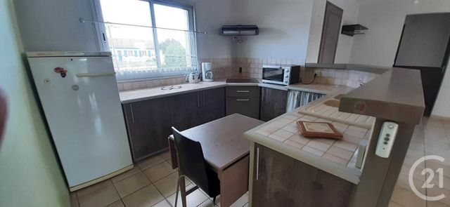 Maison &agrave; louer - 5 pi&egrave;ces - 115 m2 - Villeneuve En Retz - 44 - PAYS-DE-LOIRE