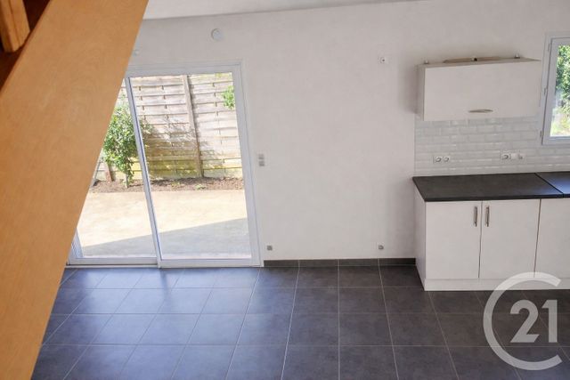Maison &agrave; louer - 4 pi&egrave;ces - 87 m2 - Machecoul St Meme - 44 - PAYS-DE-LOIRE