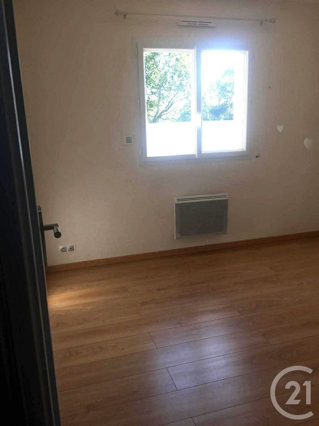 Maison &agrave; louer - 4 pi&egrave;ces - 87 m2 - Machecoul St Meme - 44 - PAYS-DE-LOIRE