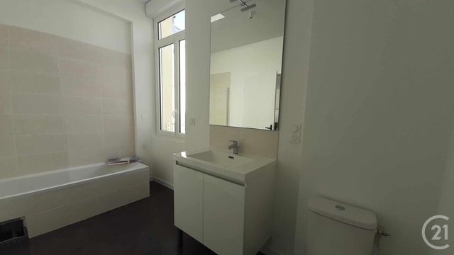 Appartement F2 &agrave; louer - 3 pi&egrave;ces - 42,50 m2 - Machecoul St Meme - 44 - PAYS-DE-LOIRE