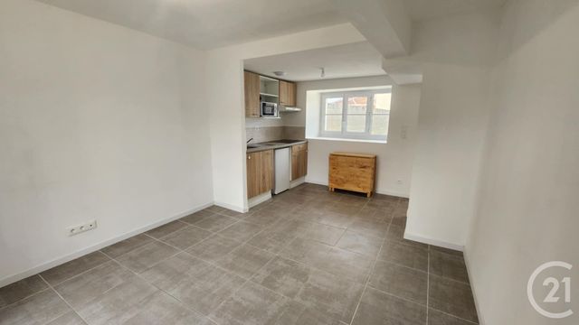 Maison &agrave; louer - 2 pi&egrave;ces - 32 m2 - Machecoul St Meme - 44 - PAYS-DE-LOIRE