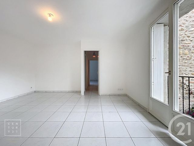 Appartement F2 &agrave; louer - 2 pi&egrave;ces - 71 m2 - Ille Sur Tet - 66 - LANGUEDOC-ROUSSILLON