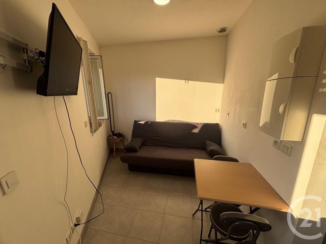 Appartement Studio &agrave; louer - 1 pi&egrave;ce - 23 m2 - St Esteve - 66 - LANGUEDOC-ROUSSILLON