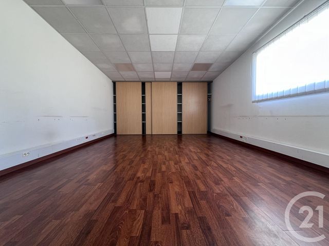 Appartement Autre &agrave; louer - 6 pi&egrave;ces - 150 m2 - Toulouges - 66 - LANGUEDOC-ROUSSILLON