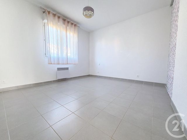Maison &agrave; louer - 3 pi&egrave;ces - 72 m2 - Toulouges - 66 - LANGUEDOC-ROUSSILLON