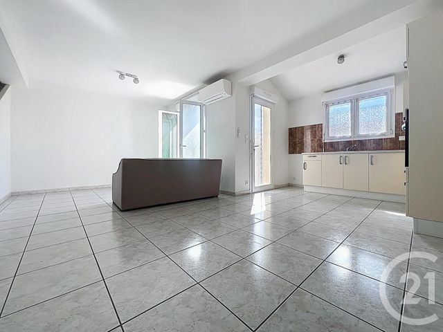 Maison &agrave; louer - 3 pi&egrave;ces - 59 m2 - Baho - 66 - LANGUEDOC-ROUSSILLON