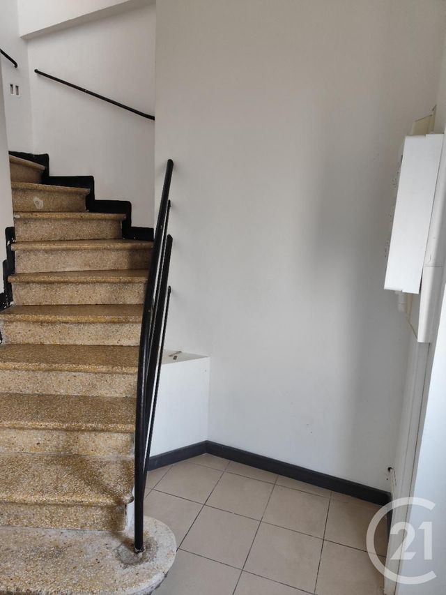 Appartement &agrave; louer - 3 pi&egrave;ces - 81,78 m2 - Pezilla La Riviere - 66 - LANGUEDOC-ROUSSILLON
