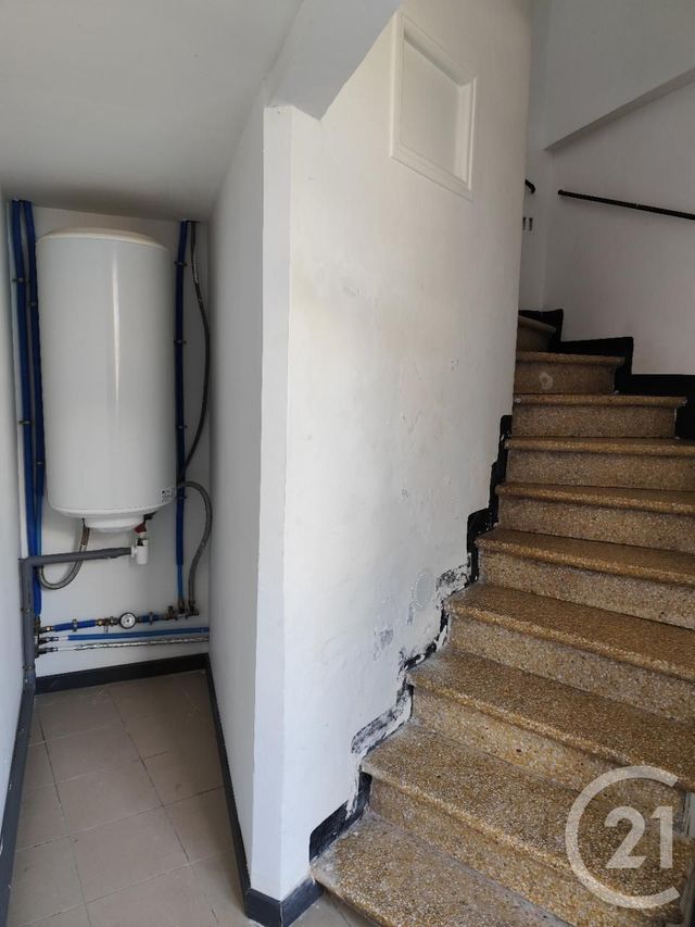 Appartement &agrave; louer - 3 pi&egrave;ces - 81,78 m2 - Pezilla La Riviere - 66 - LANGUEDOC-ROUSSILLON