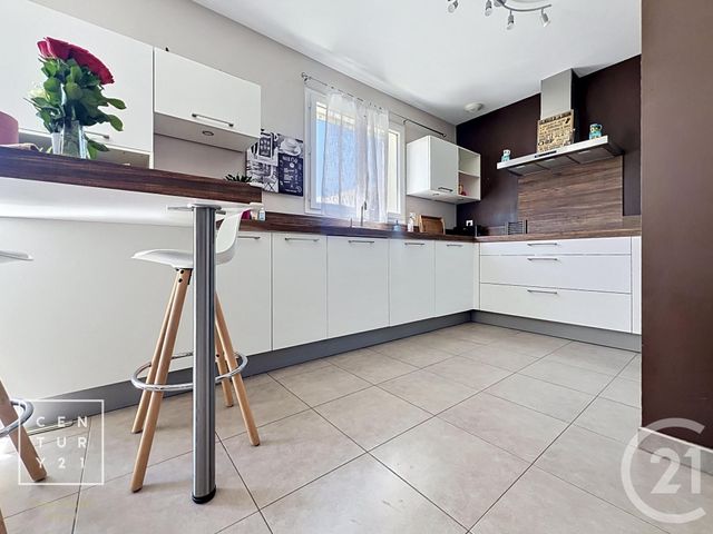 Maison &agrave; louer - 4 pi&egrave;ces - 83 m2 - Nefiach - 66 - LANGUEDOC-ROUSSILLON