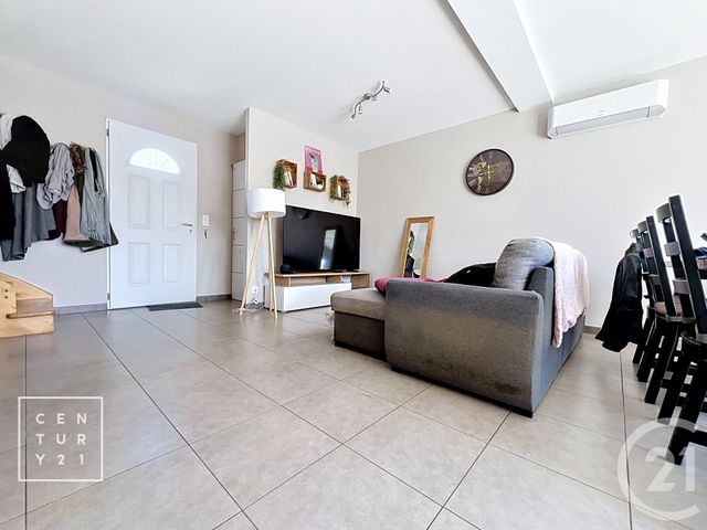 Maison &agrave; louer - 4 pi&egrave;ces - 83 m2 - Nefiach - 66 - LANGUEDOC-ROUSSILLON