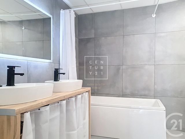 Appartement F2 &agrave; louer - 2 pi&egrave;ces - 60 m2 - St Esteve - 66 - LANGUEDOC-ROUSSILLON