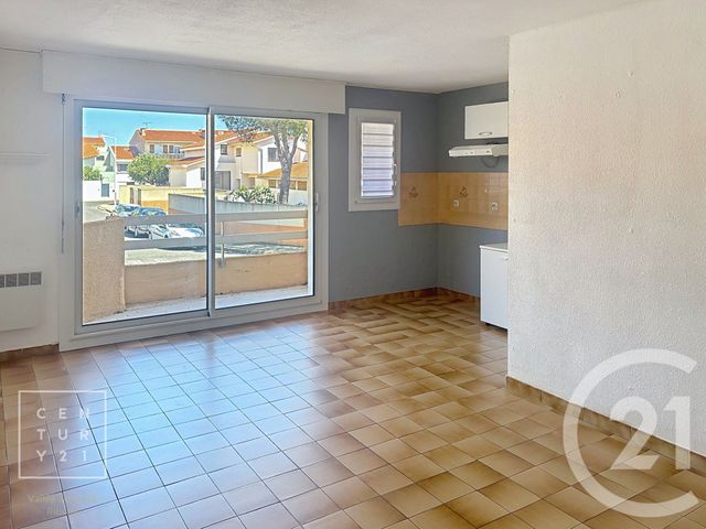 Appartement F2 &agrave; louer - 2 pi&egrave;ces - 37 m2 - Perpignan - 66 - LANGUEDOC-ROUSSILLON