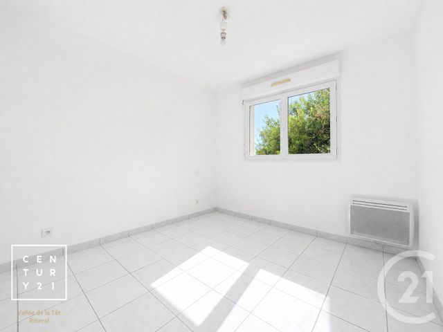 Appartement T3 &agrave; louer - 3 pi&egrave;ces - 62,40 m2 - St Esteve - 66 - LANGUEDOC-ROUSSILLON