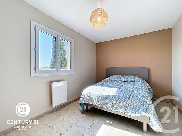 Maison &agrave; louer - 4 pi&egrave;ces - 93,09 m2 - St Esteve - 66 - LANGUEDOC-ROUSSILLON