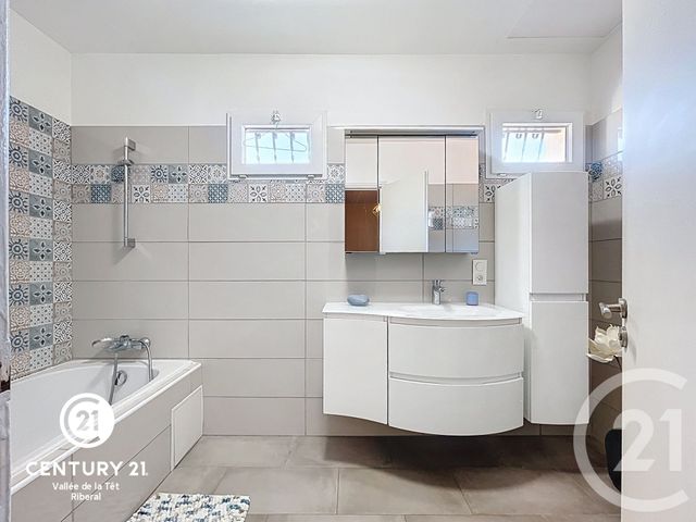 Maison &agrave; louer - 4 pi&egrave;ces - 93,09 m2 - St Esteve - 66 - LANGUEDOC-ROUSSILLON